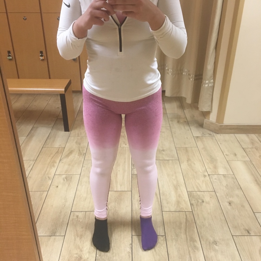 Matching pink ombré gym shark set